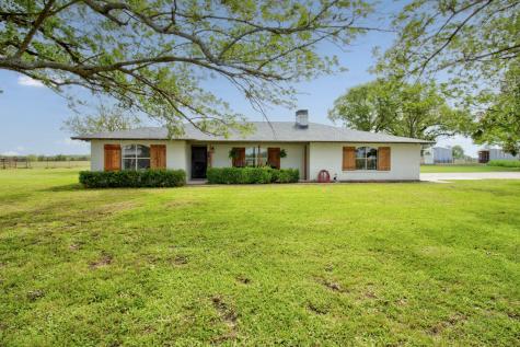 3781 Fm 151 Whitewright TX 75491