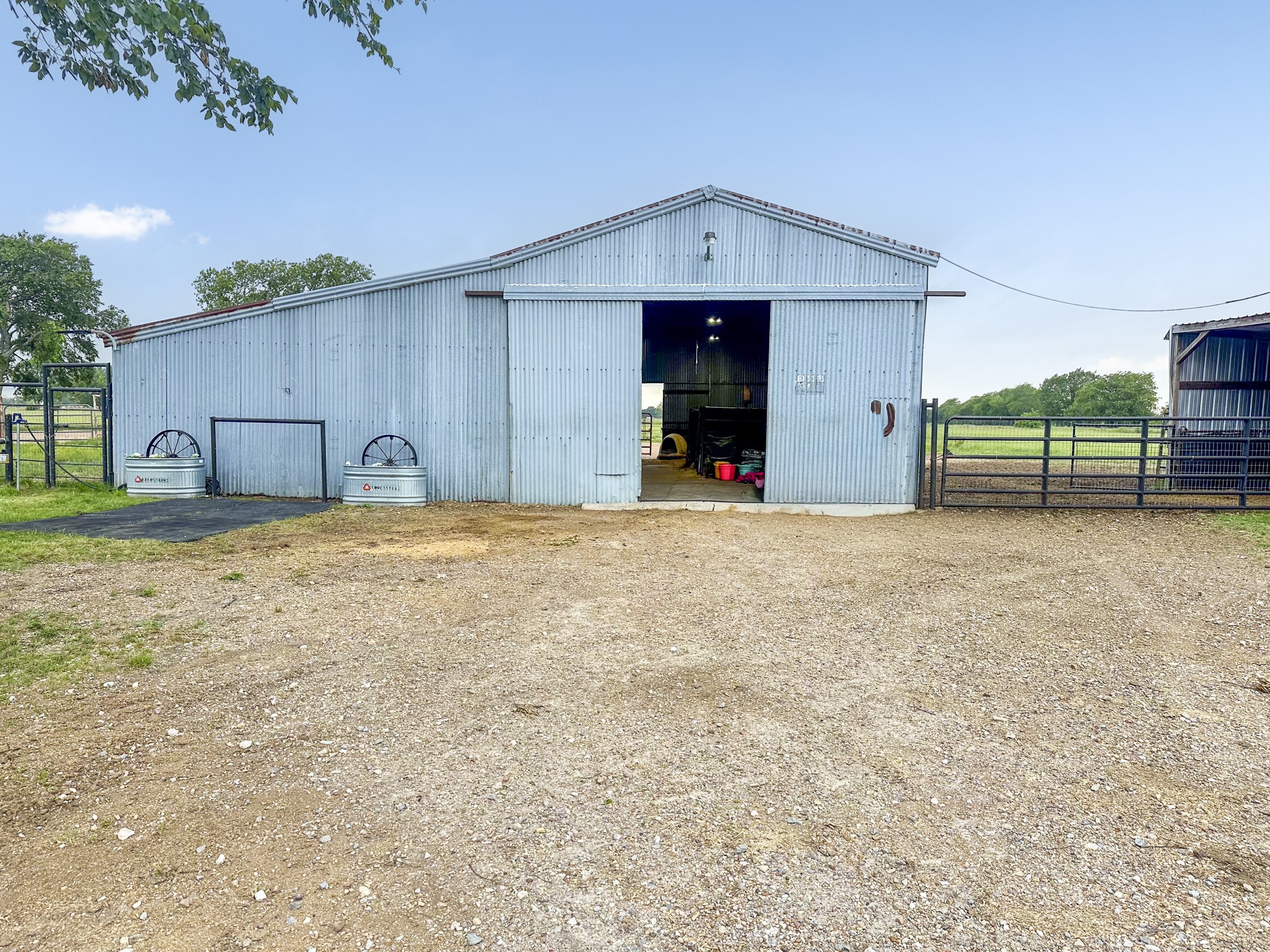 3781 Fm 151 Whitewright TX 75491
