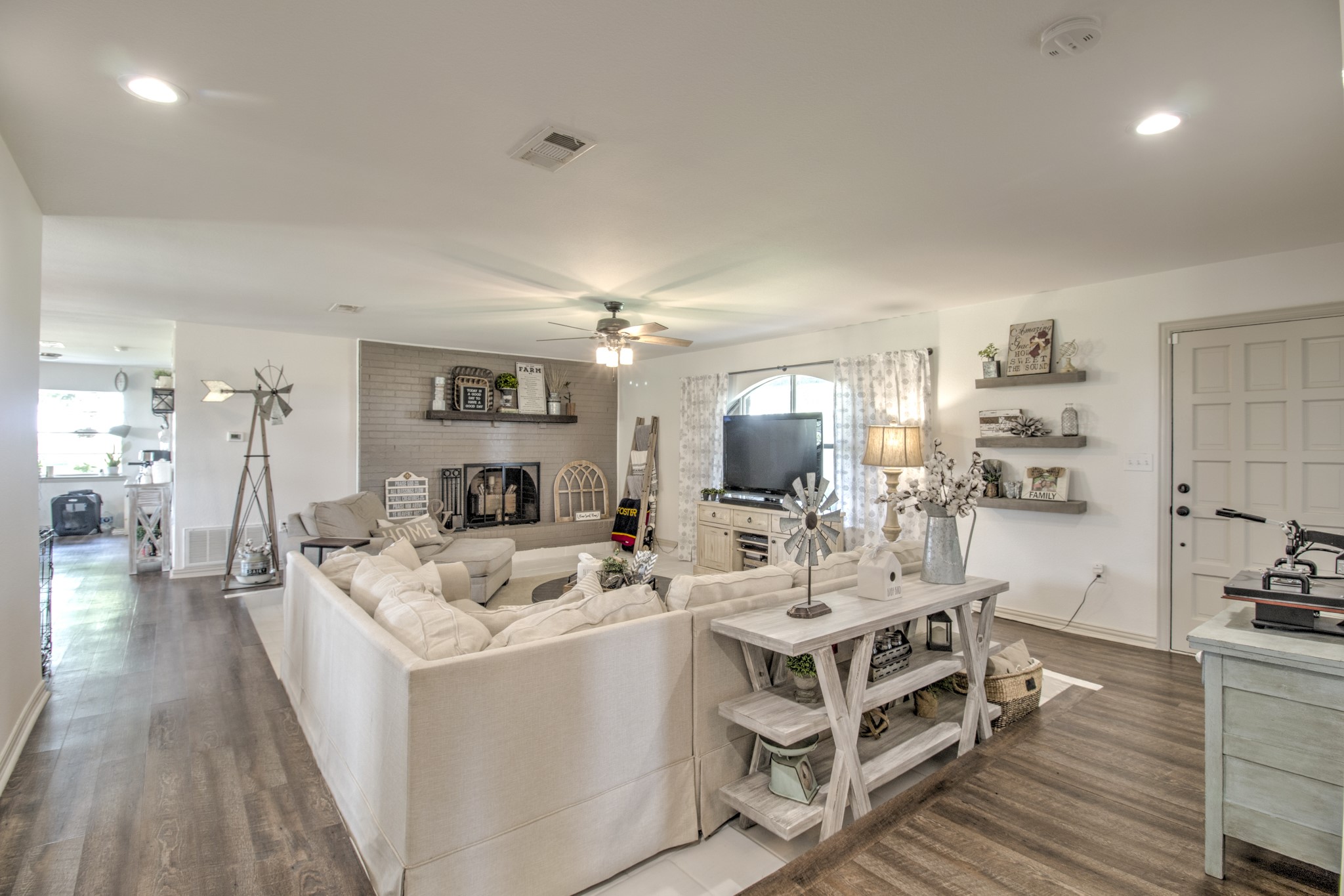 3781 Fm 151 Whitewright TX 75491