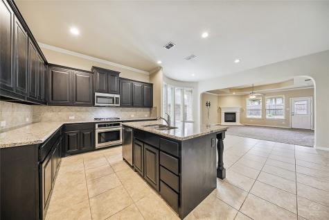 2004 Moonsail Lane Denton TX 76210