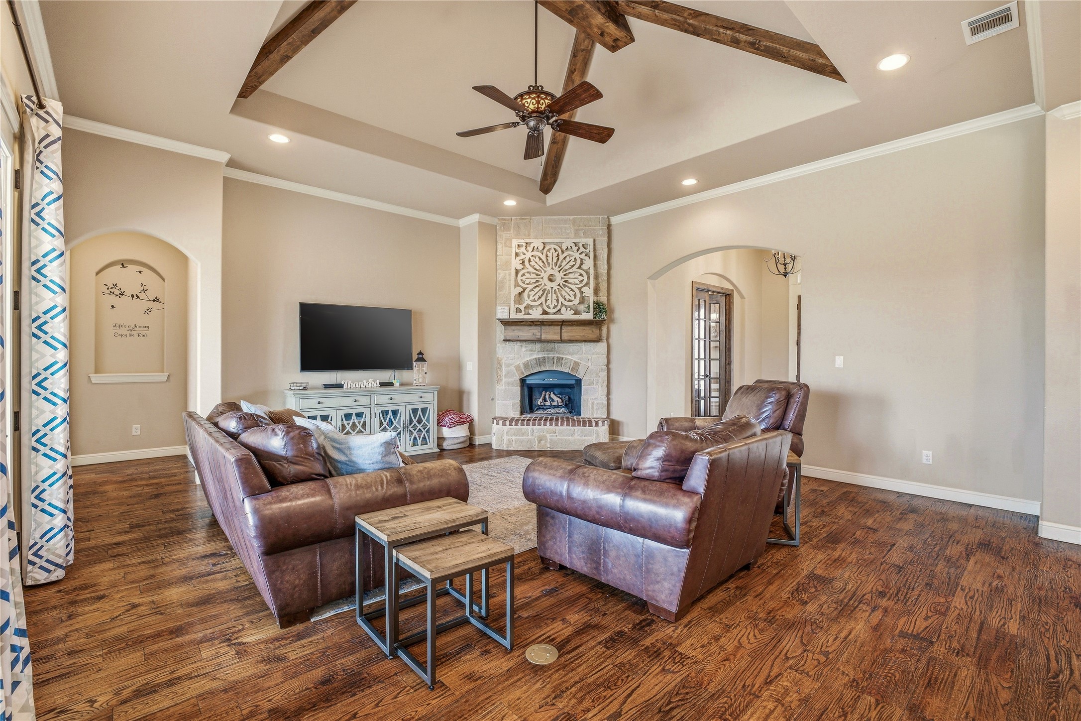 239 Bearclaw Circle Aledo TX 76008
