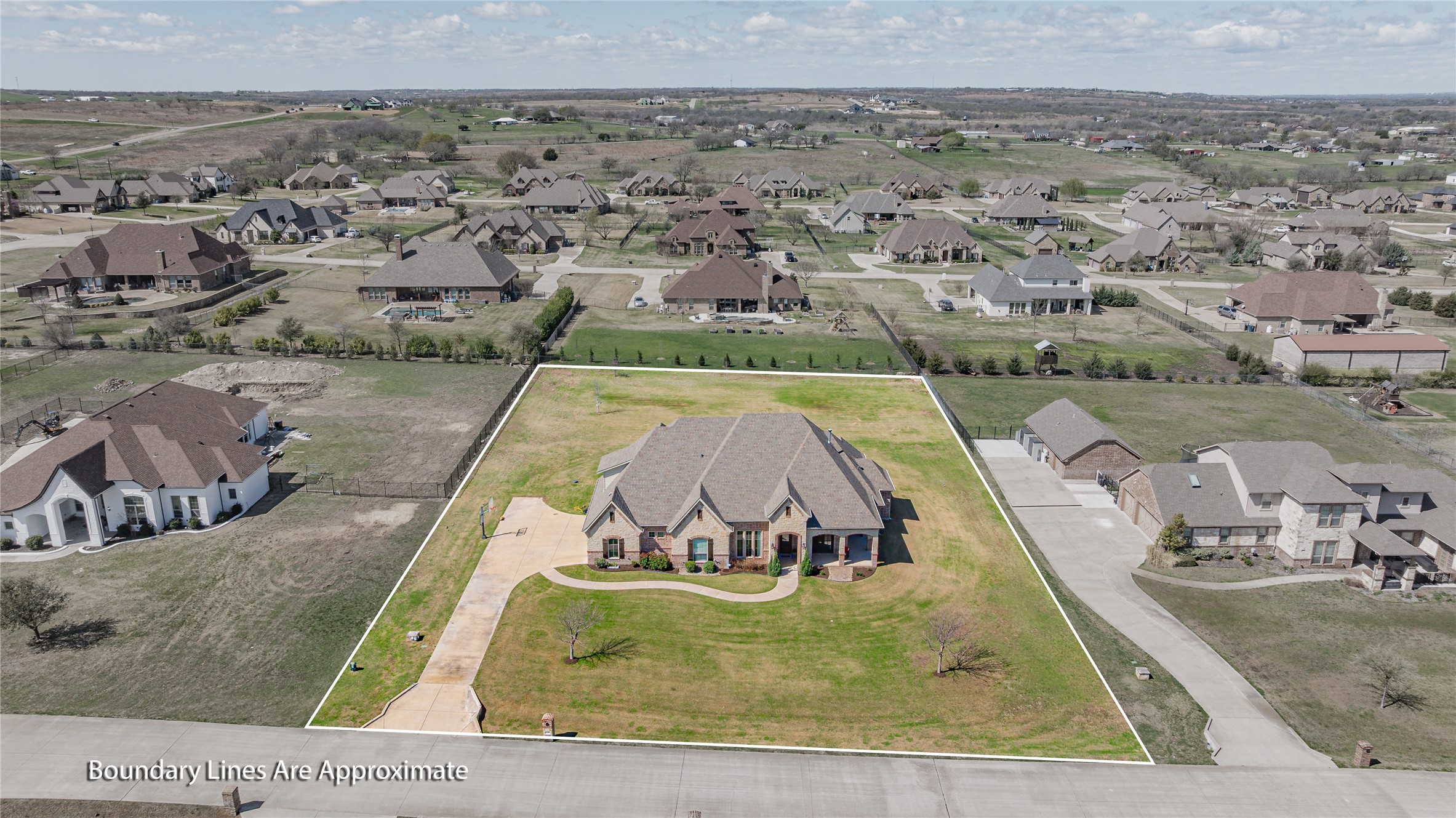 239 Bearclaw Circle Aledo TX 76008