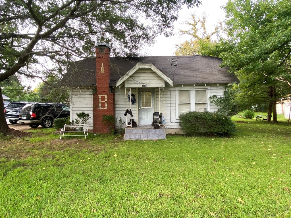 1118 W Frank Street Grand Saline TX 75140