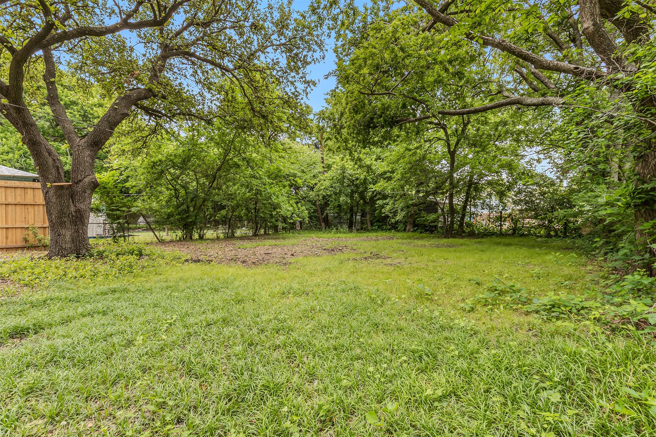 3004 Ballinger Drive Garland TX 75041