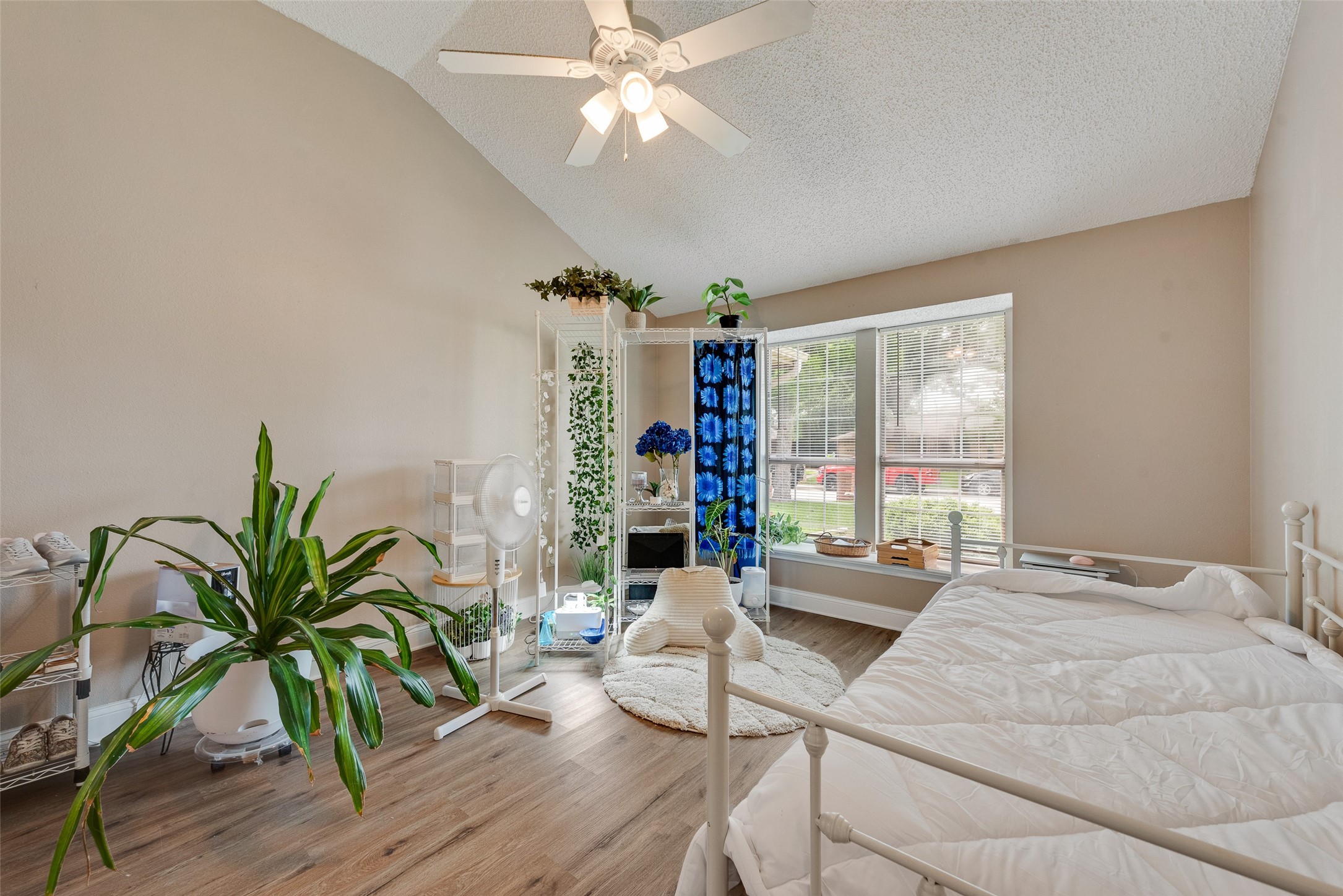 2931 Allister Street Dallas TX 75229