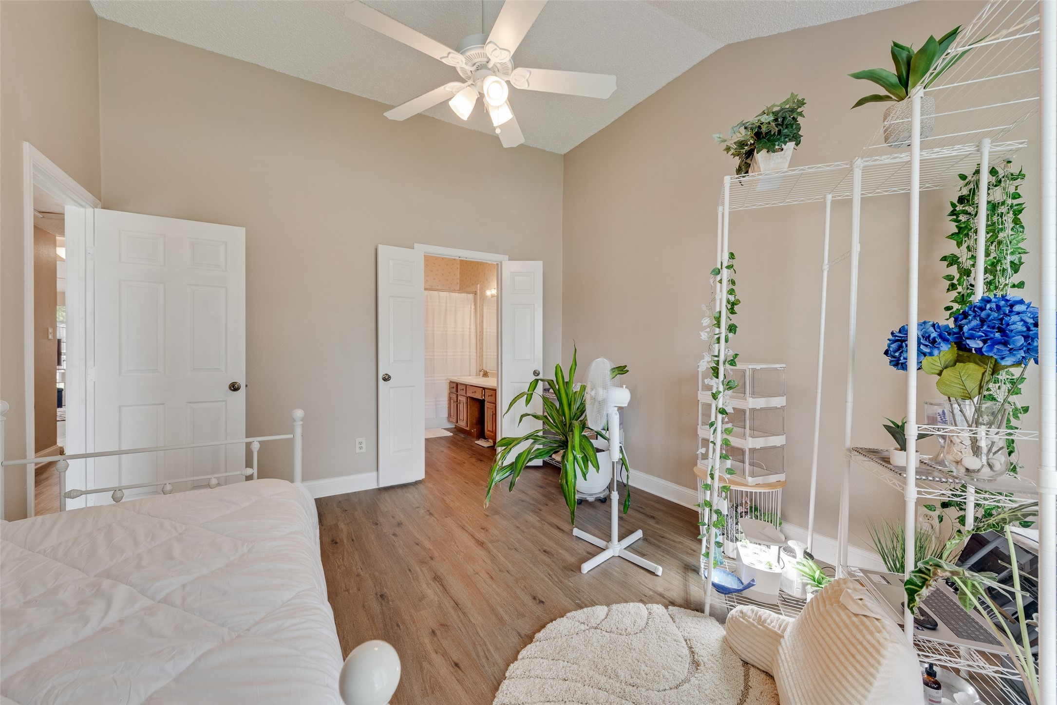 2931 Allister Street Dallas TX 75229