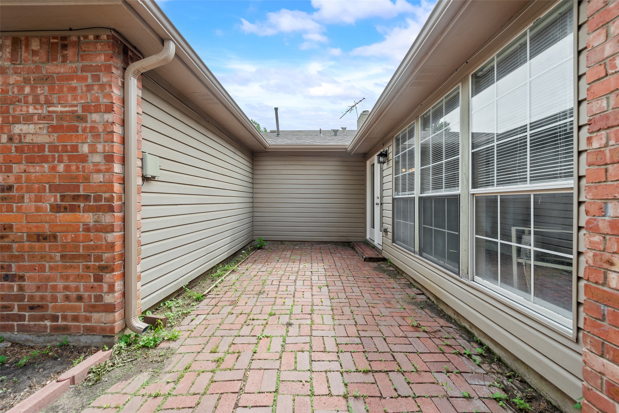 2931 Allister Street Dallas TX 75229