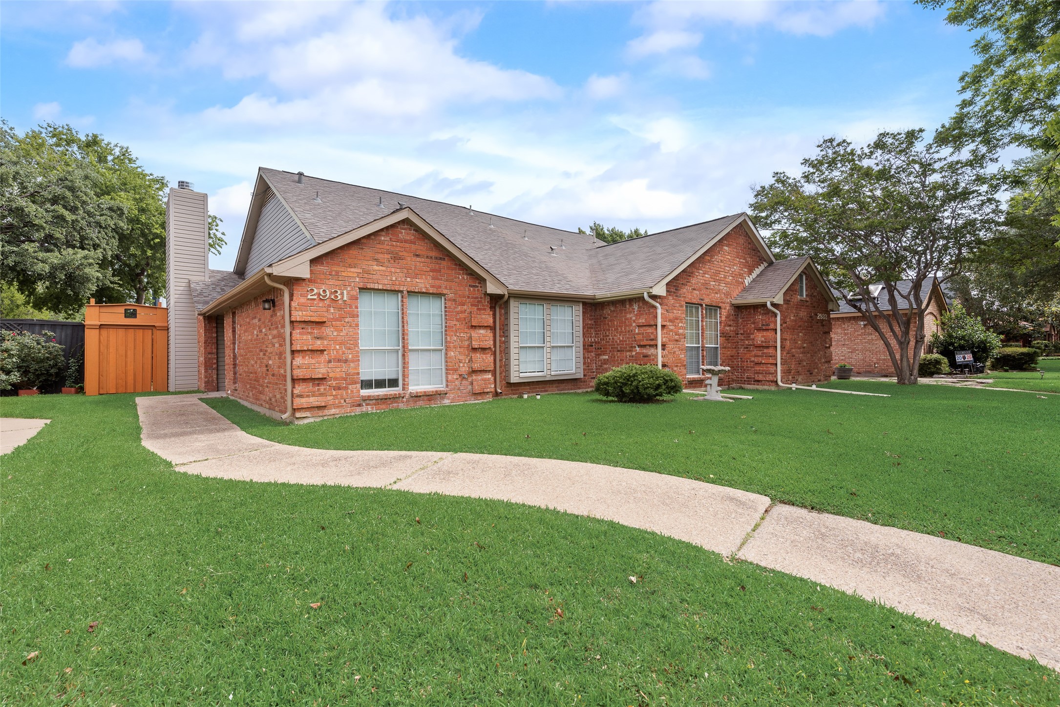 2931 Allister Street Dallas TX 75229