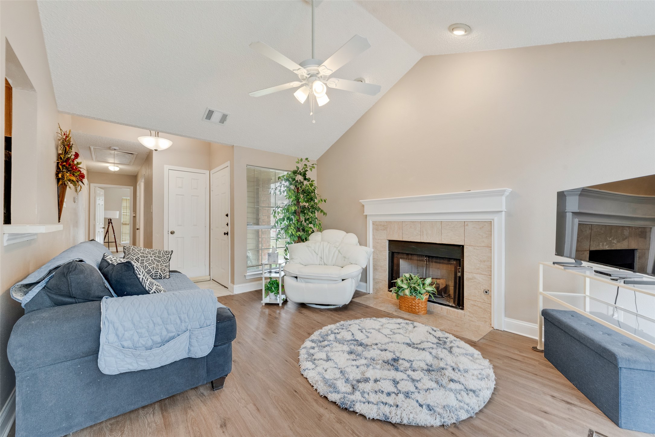 2931 Allister Street Dallas TX 75229