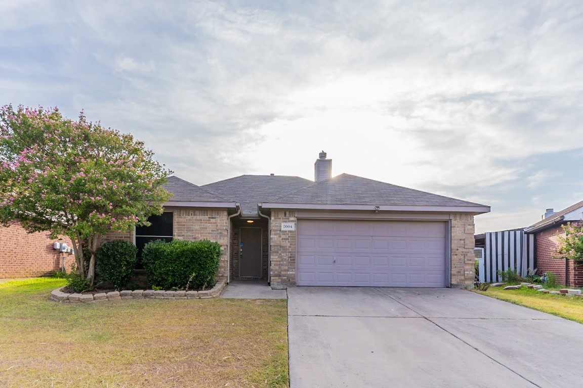 2004 Kayla Court Arlington TX 76010