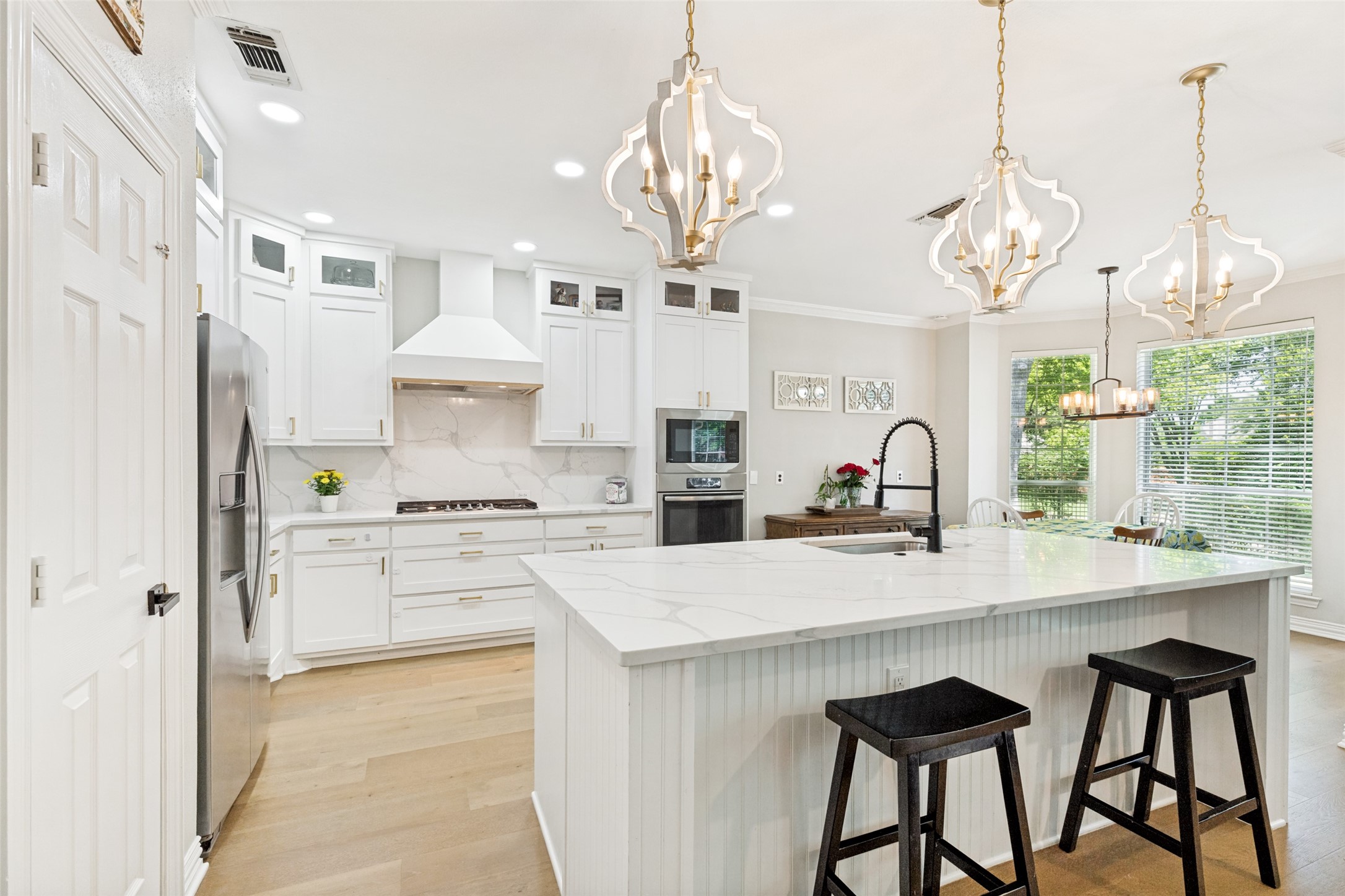 907 Parkwood Court Mckinney TX 75072