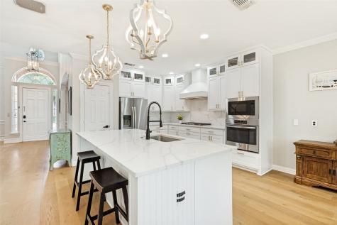 907 Parkwood Court Mckinney TX 75072