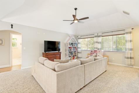 907 Parkwood Court Mckinney TX 75072