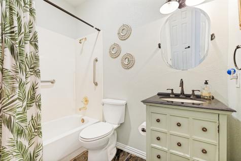 907 Parkwood Court Mckinney TX 75072