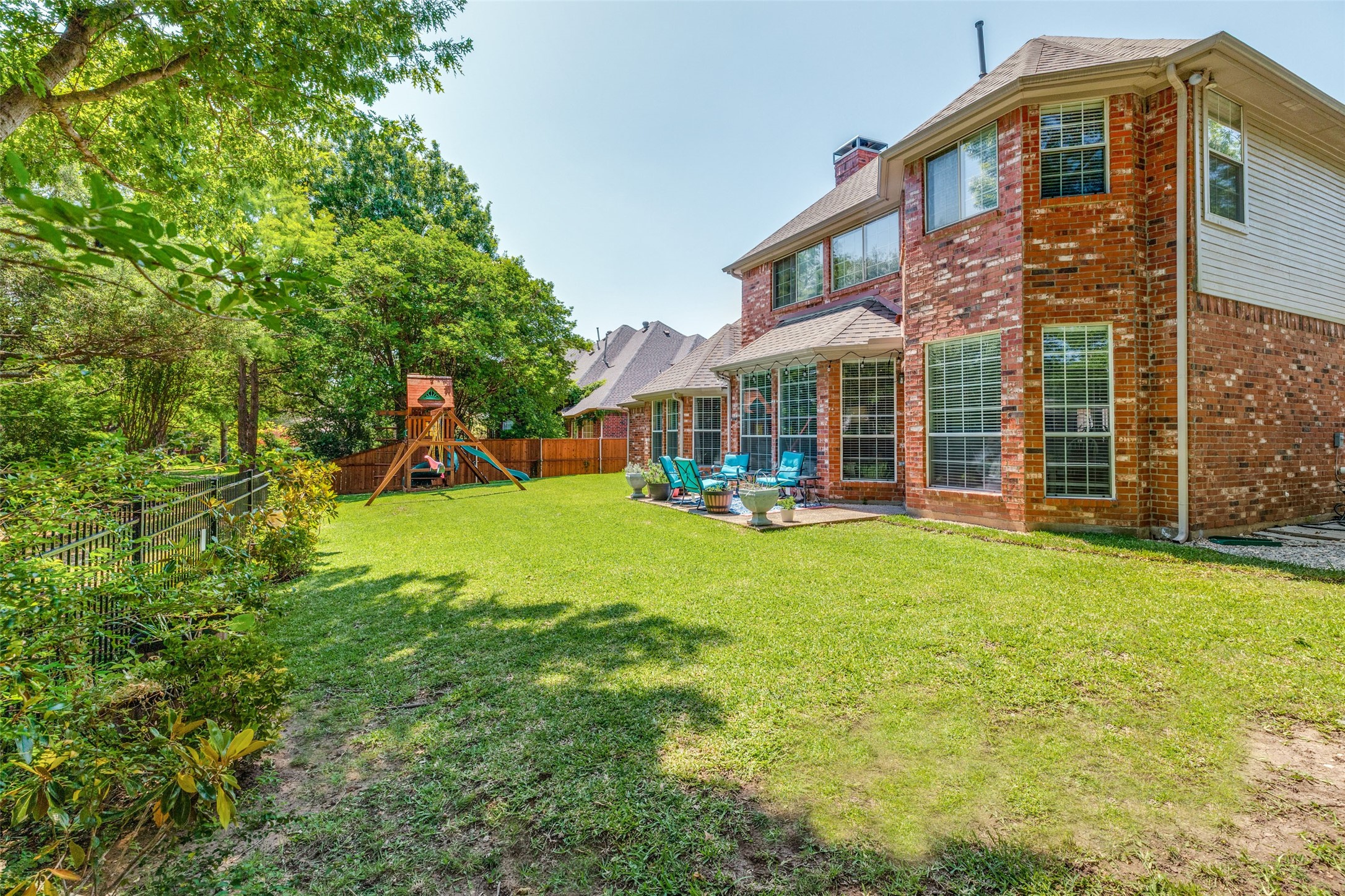 907 Parkwood Court Mckinney TX 75072
