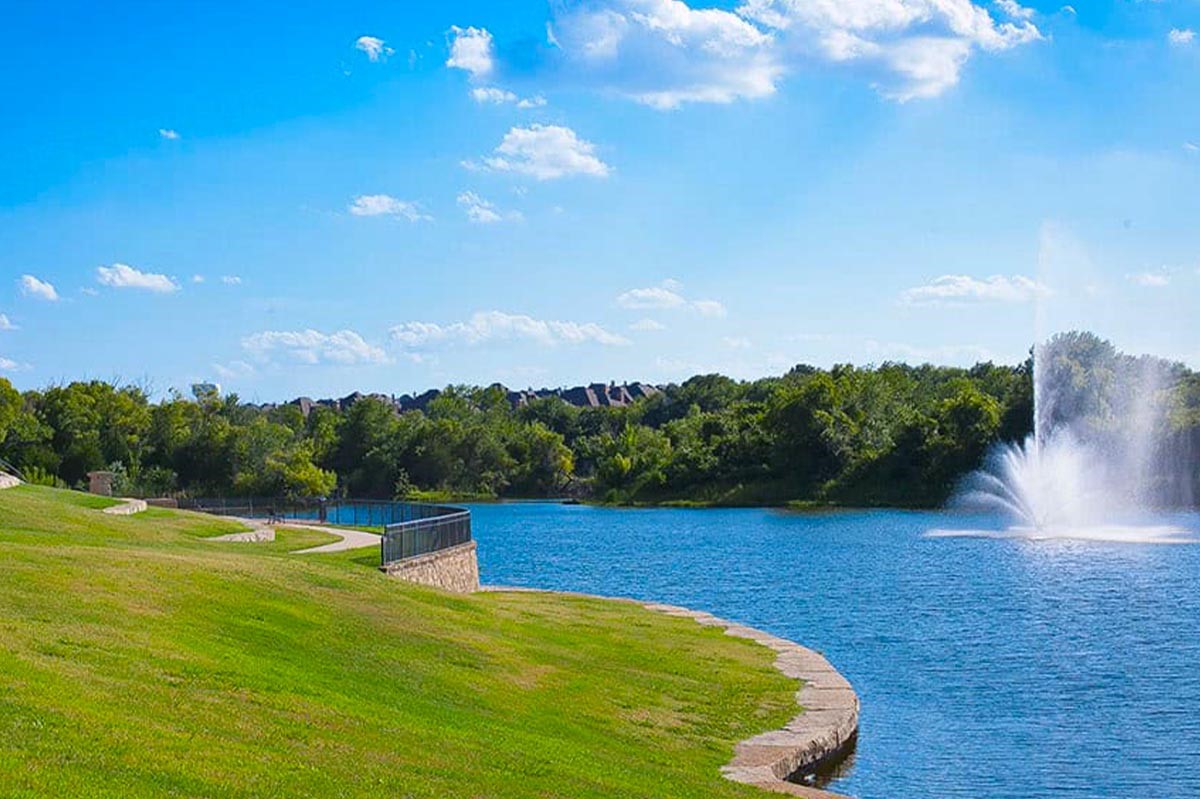 907 Parkwood Court Mckinney TX 75072