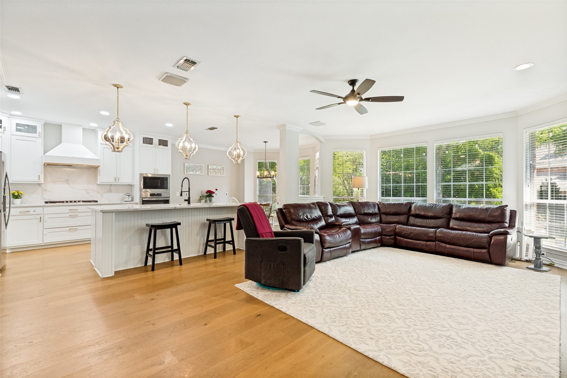 907 Parkwood Court Mckinney TX 75072