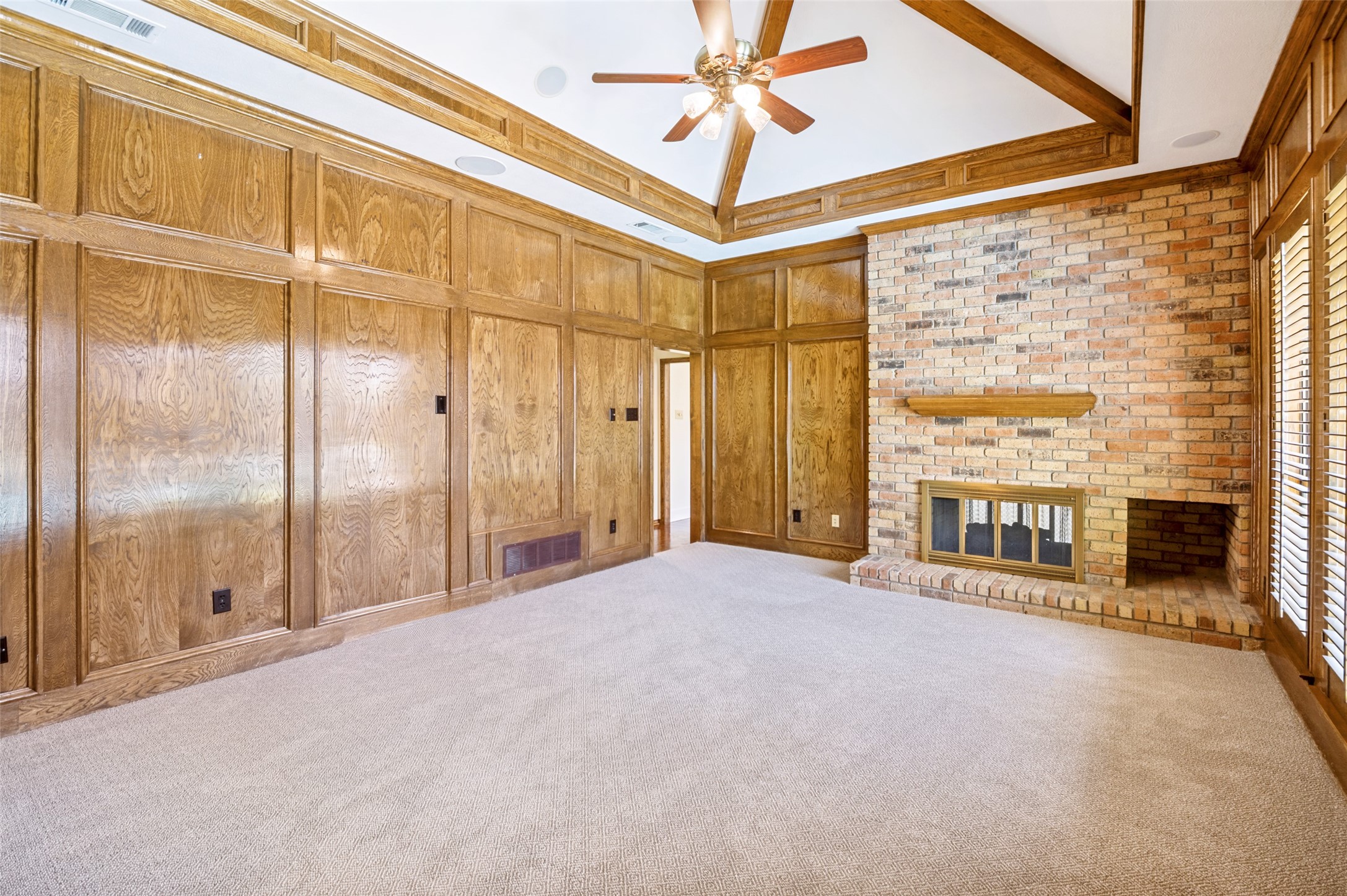 5707 Plumtree Drive Dallas TX 75252