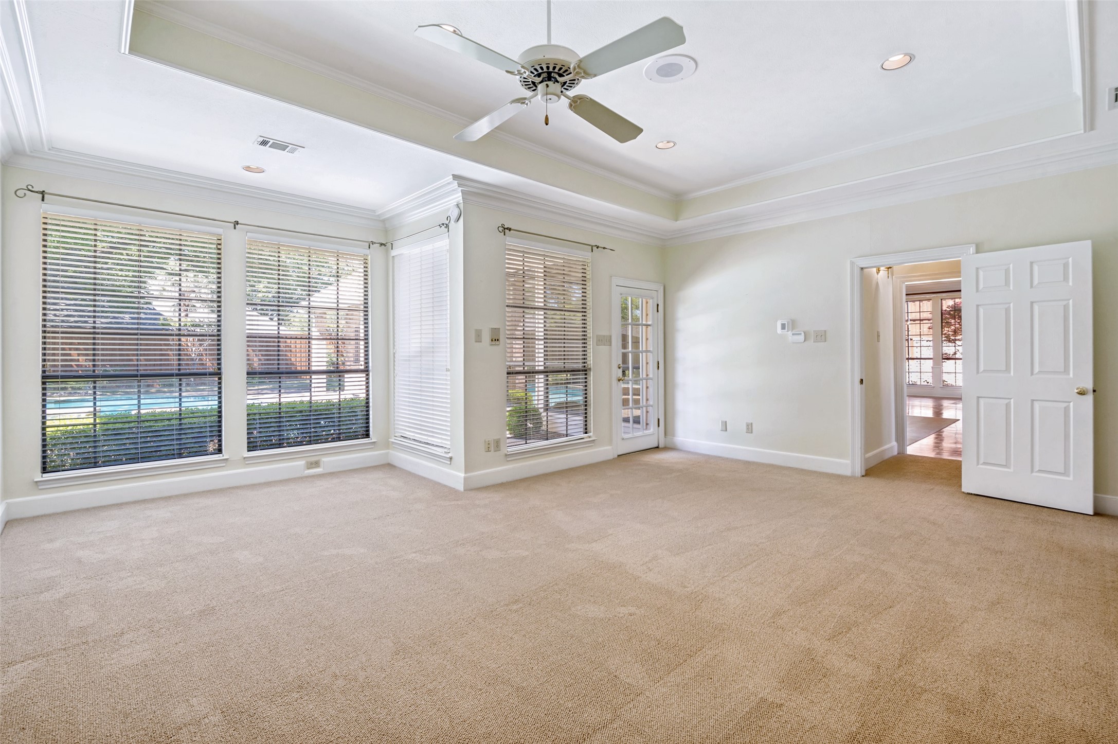 5707 Plumtree Drive Dallas TX 75252