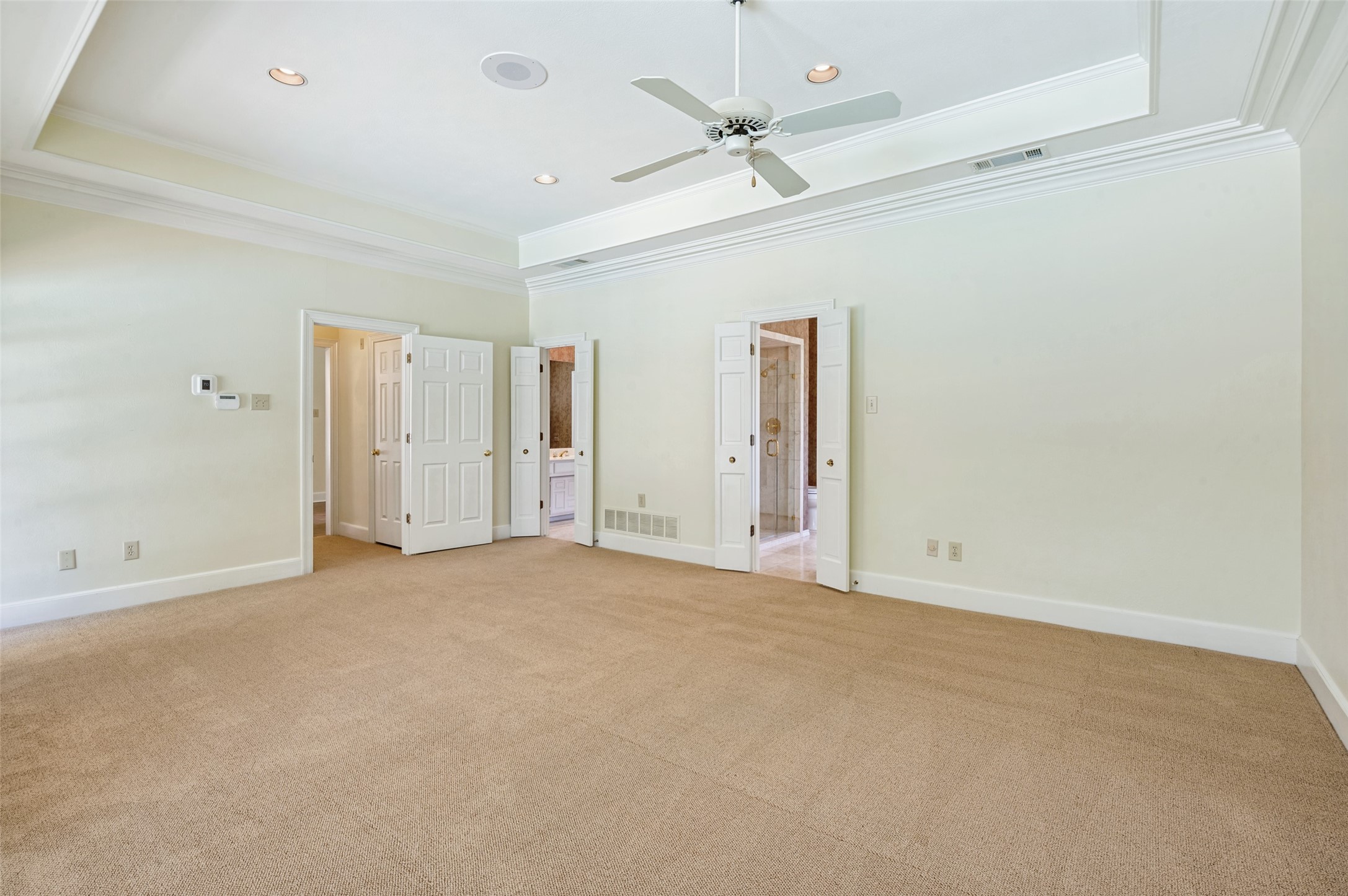 5707 Plumtree Drive Dallas TX 75252