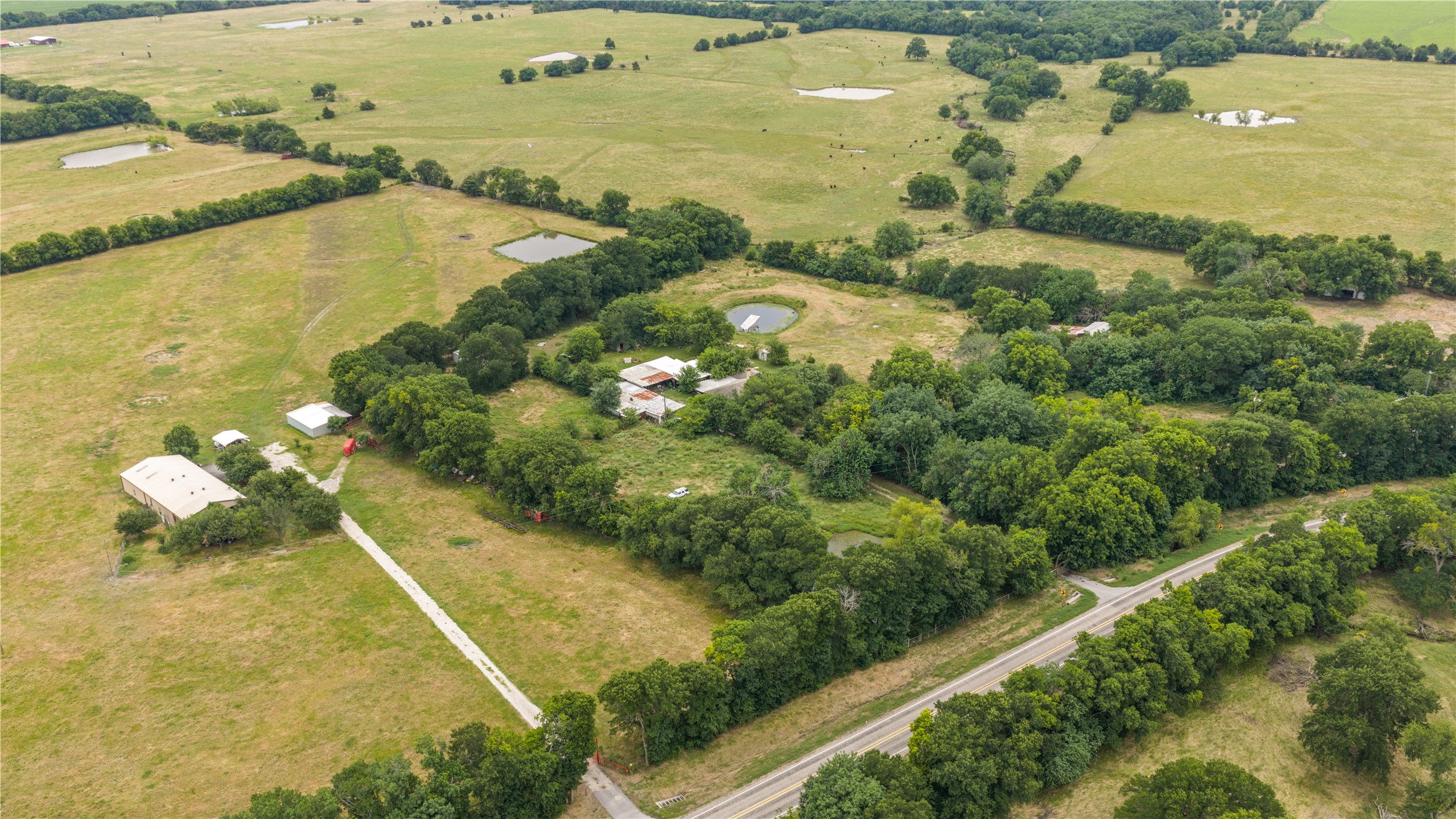 8677 S Fm 898 Whitewright TX 75491