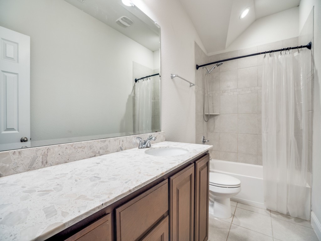 101 Forest Lane Justin TX 76247
