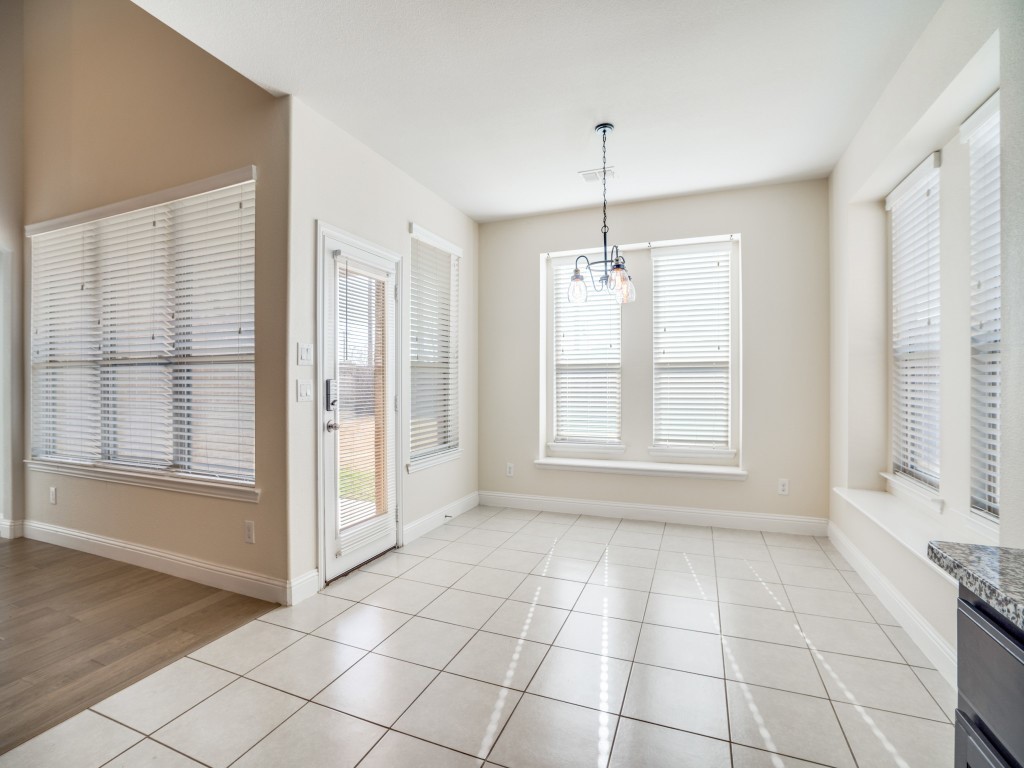 101 Forest Lane Justin TX 76247