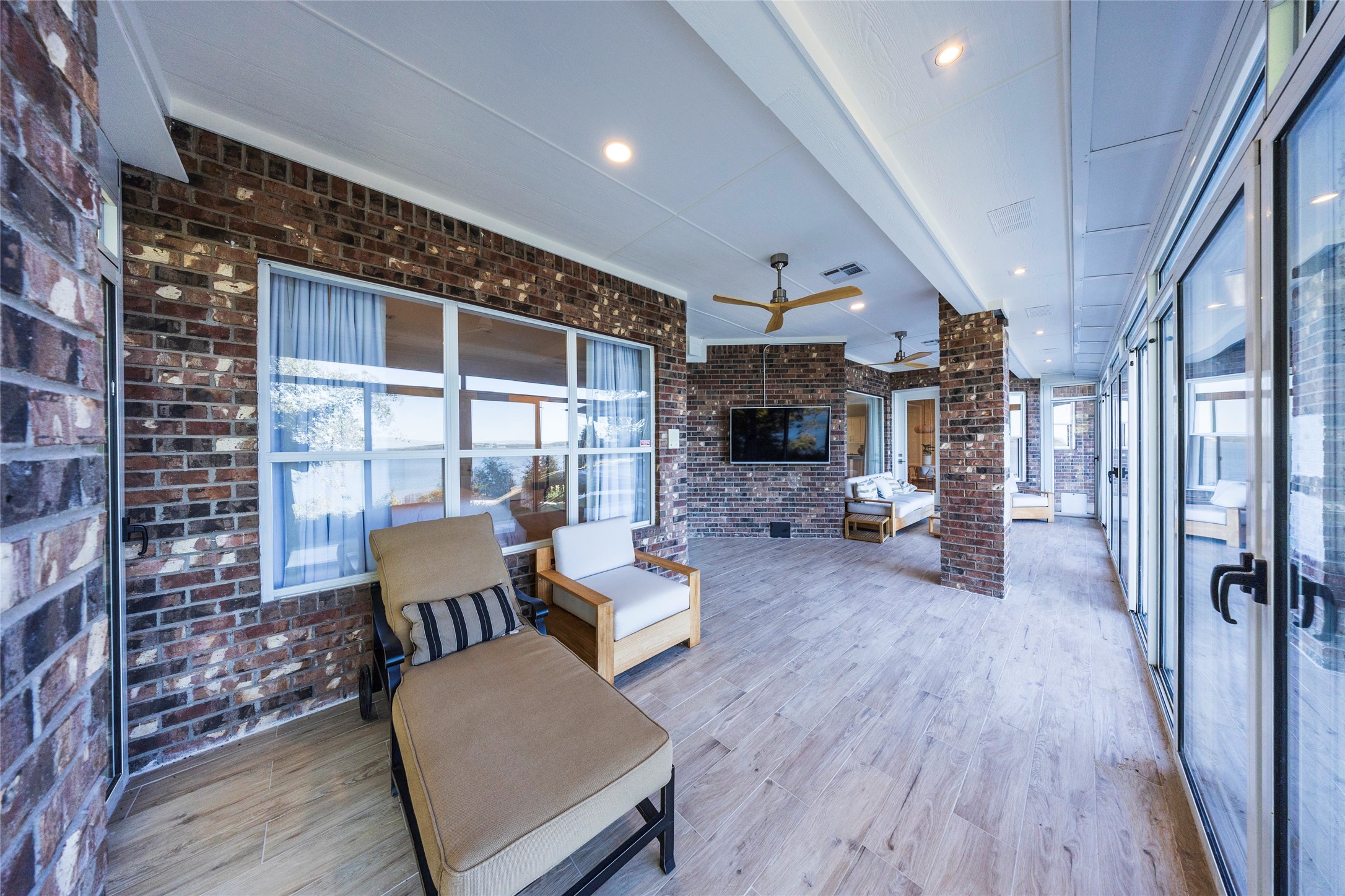1190 Emerald Sound Boulevard Oak Point TX 75068