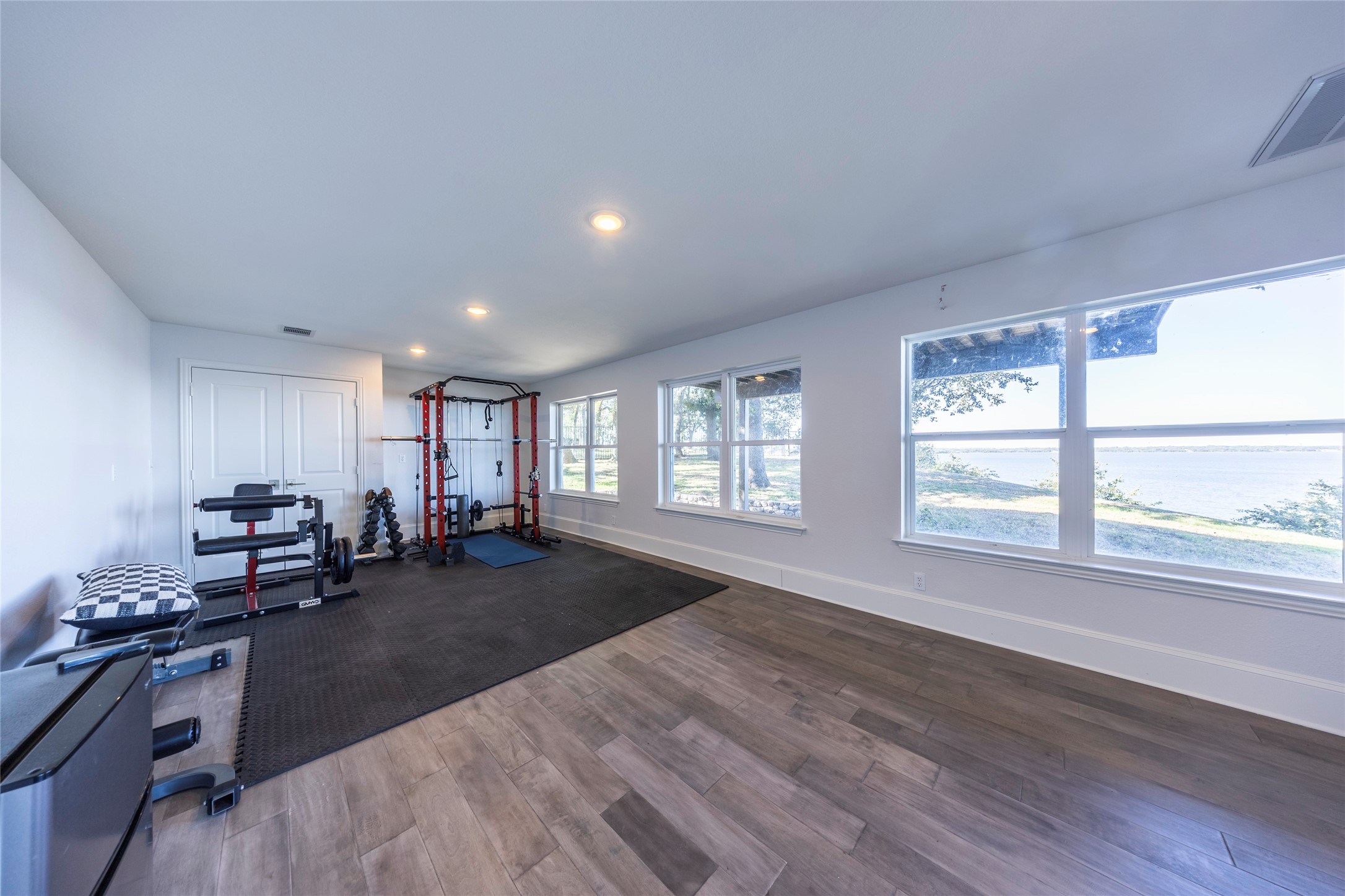1190 Emerald Sound Boulevard Oak Point TX 75068