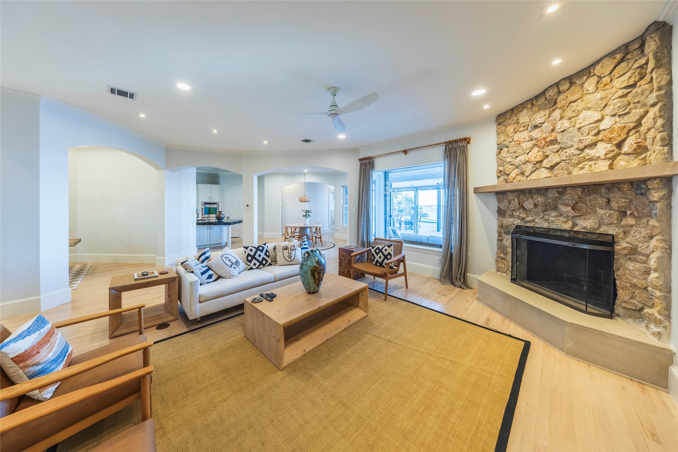 1190 Emerald Sound Boulevard Oak Point TX 75068