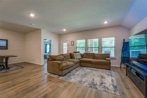 1519 Running Brook Court Kaufman TX 75142