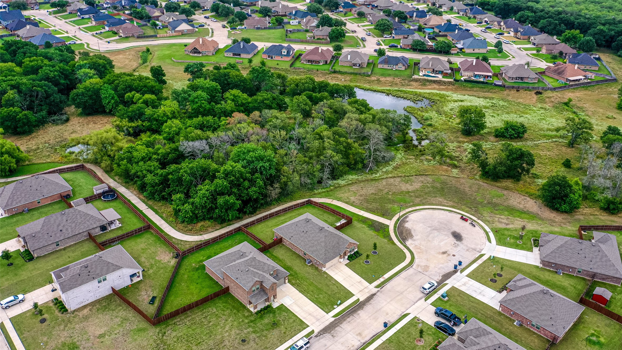 1519 Running Brook Court Kaufman TX 75142