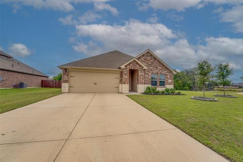 1519 Running Brook Court Kaufman TX 75142