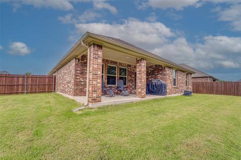 1519 Running Brook Court Kaufman TX 75142