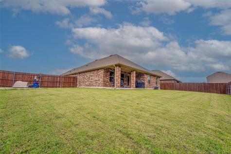 1519 Running Brook Court Kaufman TX 75142