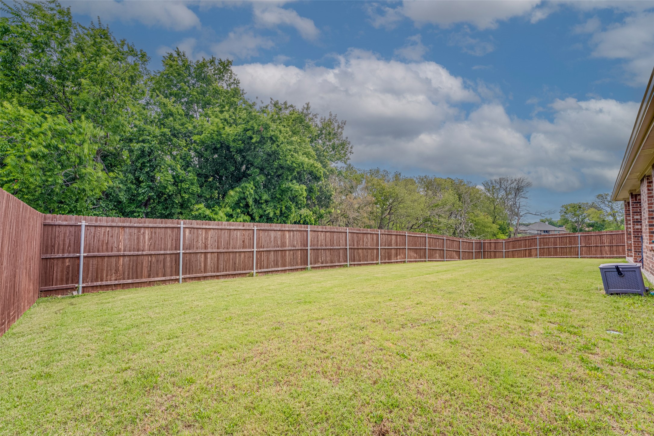 1519 Running Brook Court Kaufman TX 75142