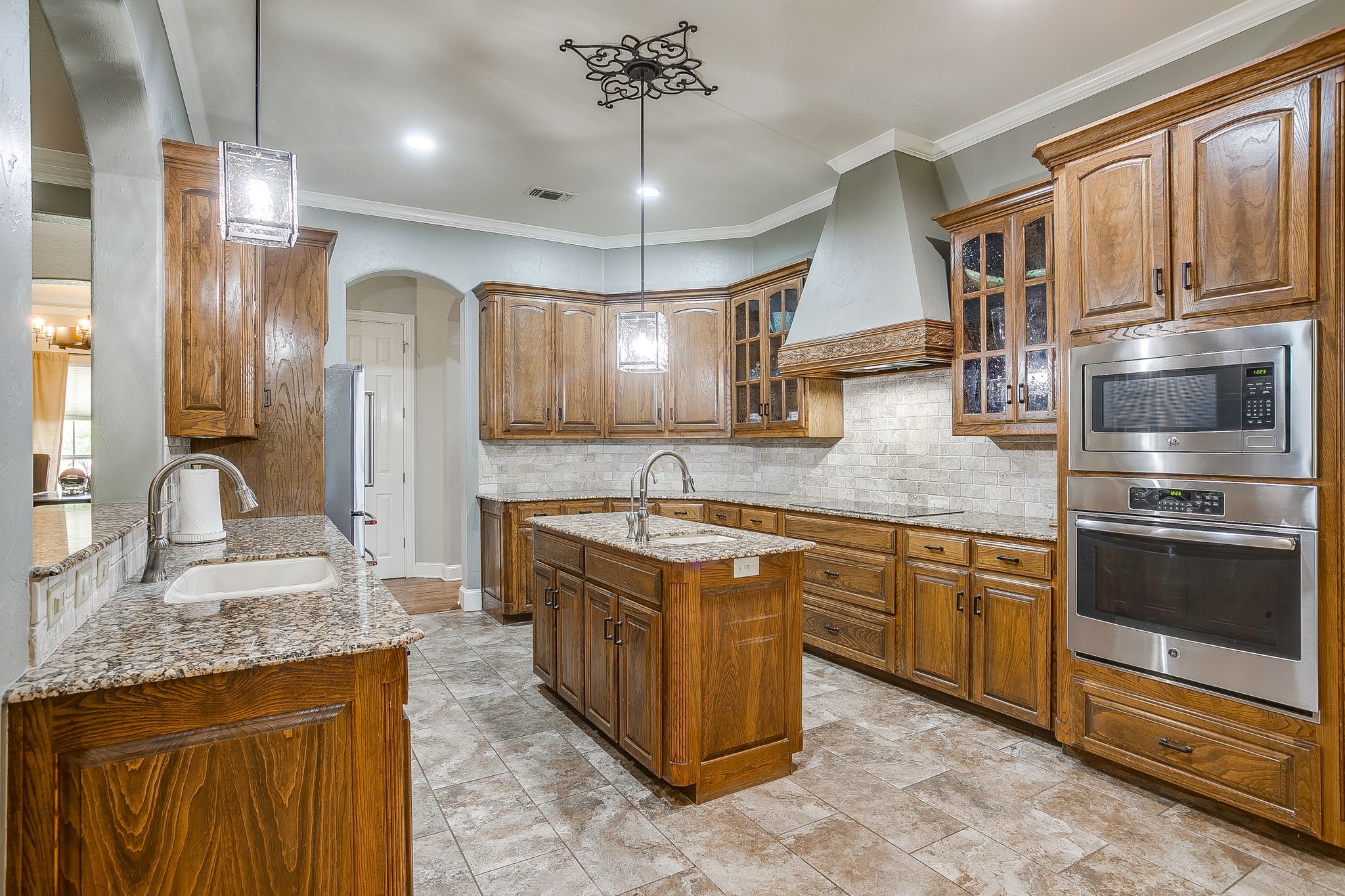 1736 Woodridge Court Aledo TX 76008