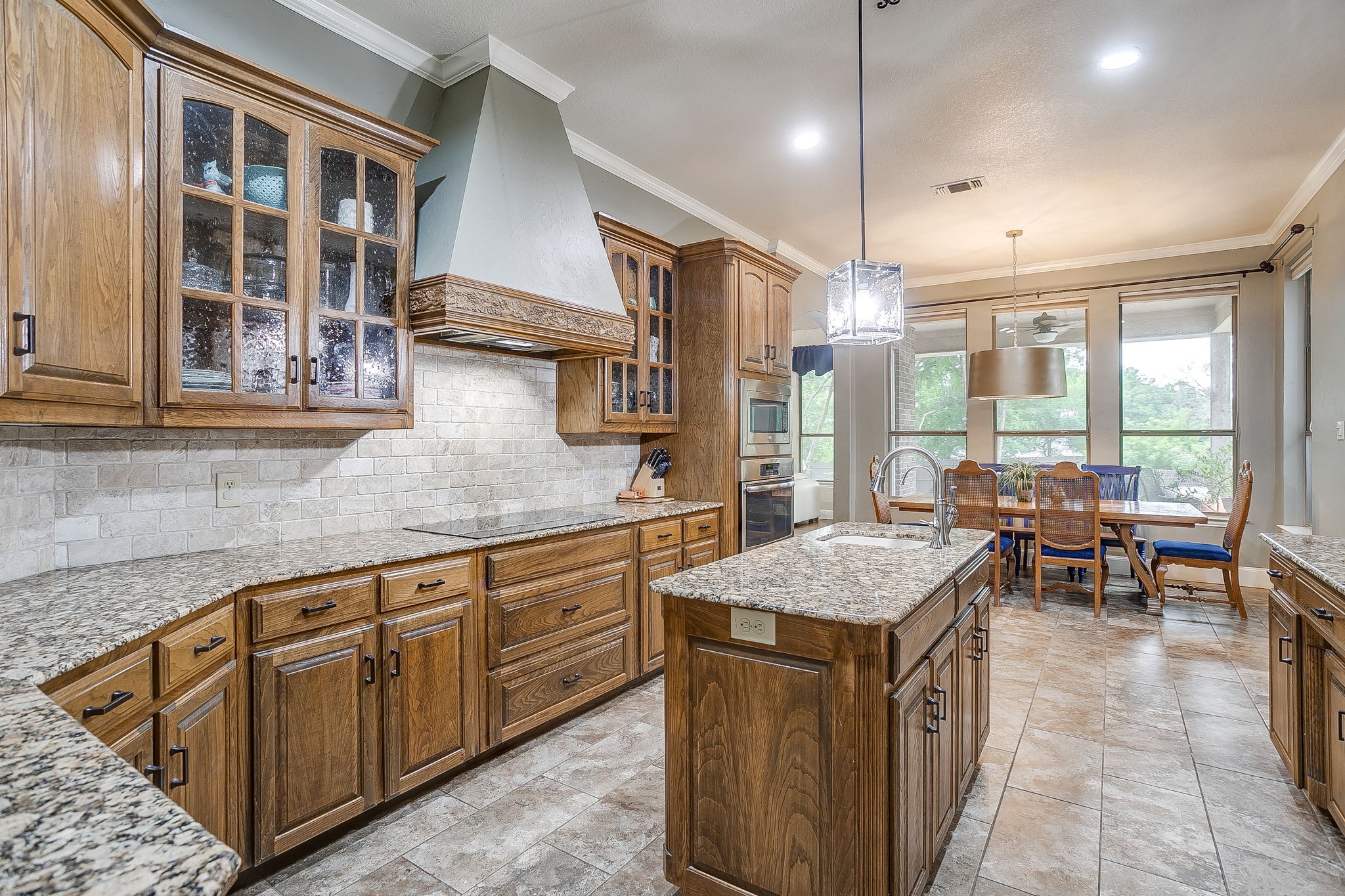 1736 Woodridge Court Aledo TX 76008