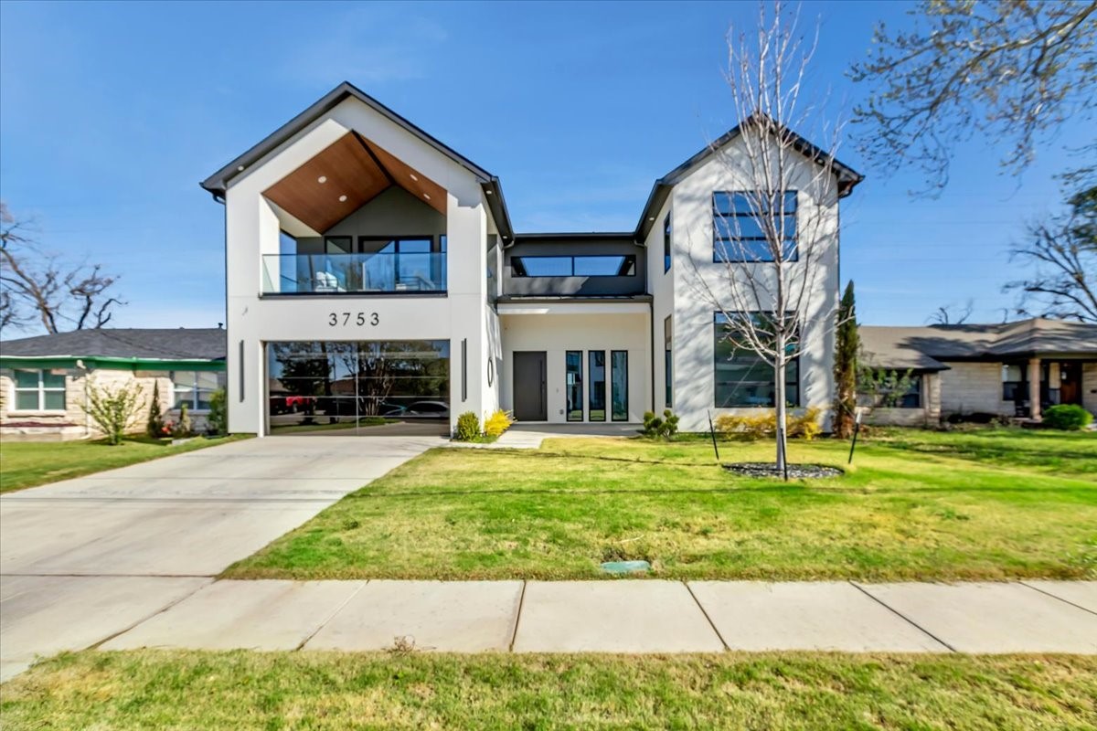 3753 Bolivar Drive Dallas TX 75220