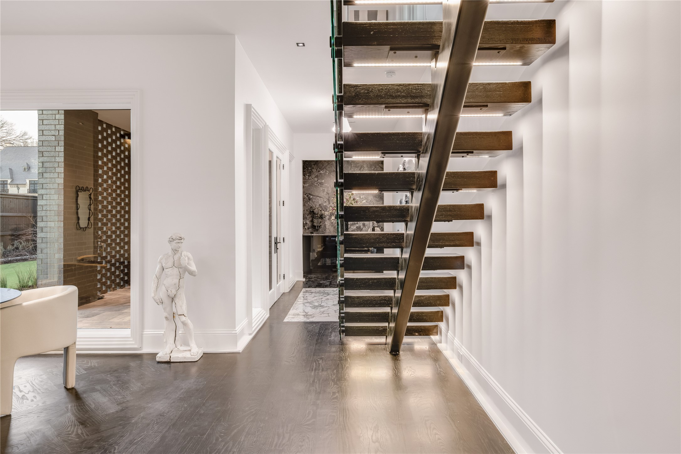 6404 Lakehurst Avenue Dallas TX 75230