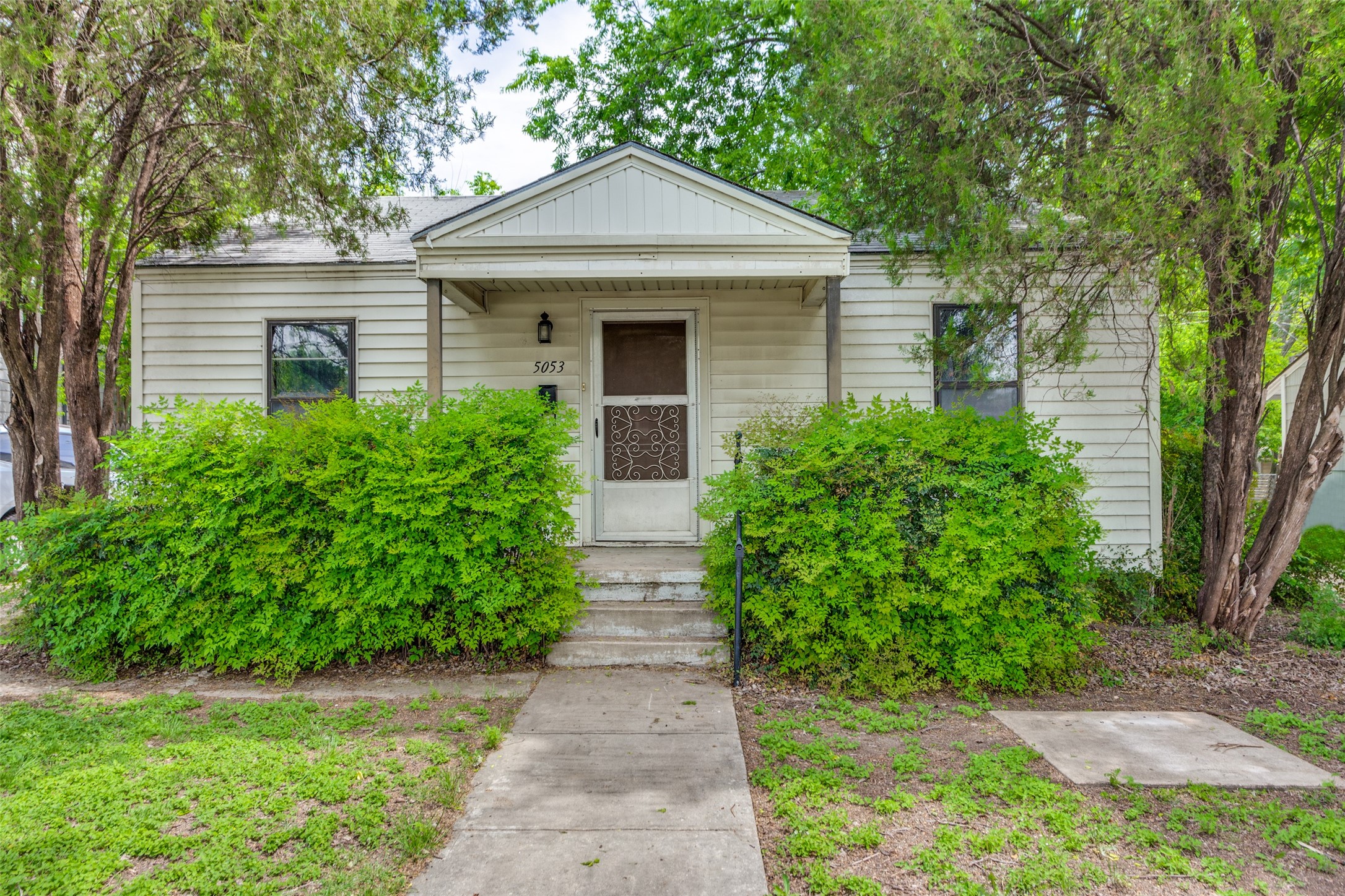 5053 Pamela Fort Worth TX 76116