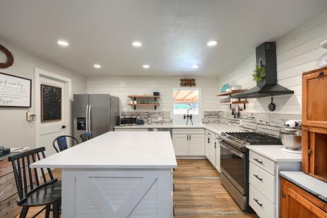 1016 S Bryan Street Mesquite TX 75149
