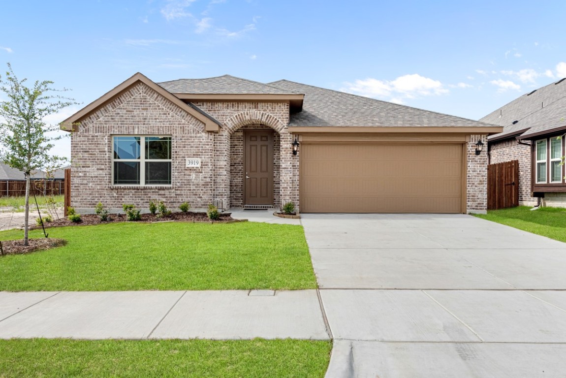 3919 Holly Springs Lane Kaufman TX 75142