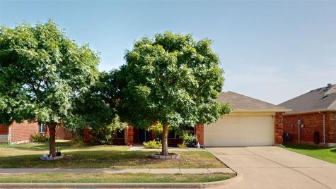 3217 Spruce Street Royse City TX 75189