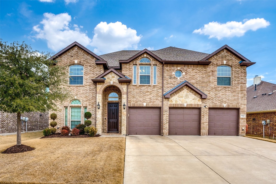 7336 Darsena Grand Prairie TX 75054