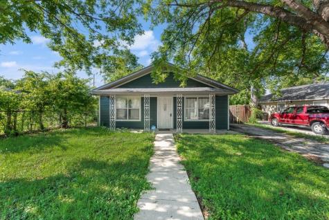 921 E Annie Street Fort Worth TX 76104