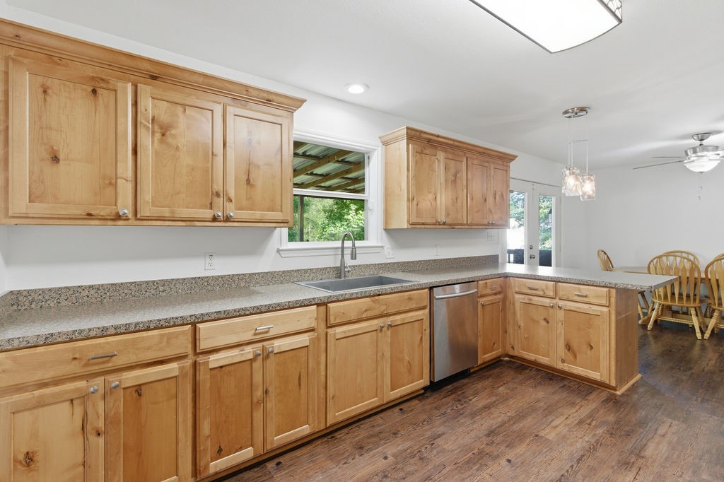 85 SE Cr 4305 Scroggins TX 75480