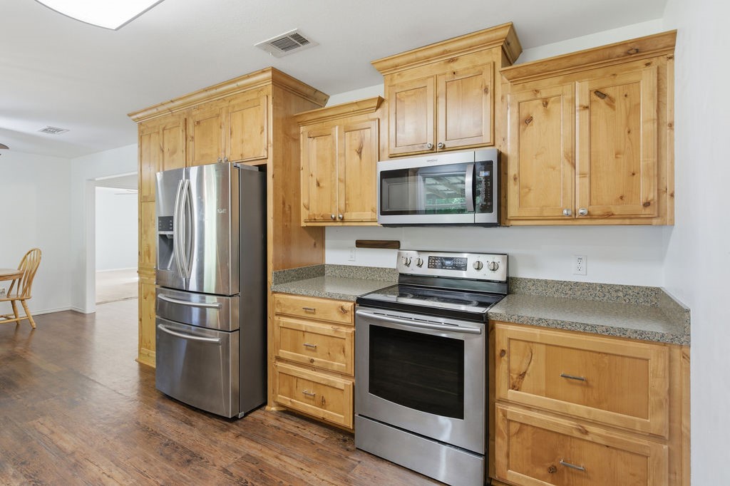 85 SE Cr 4305 Scroggins TX 75480