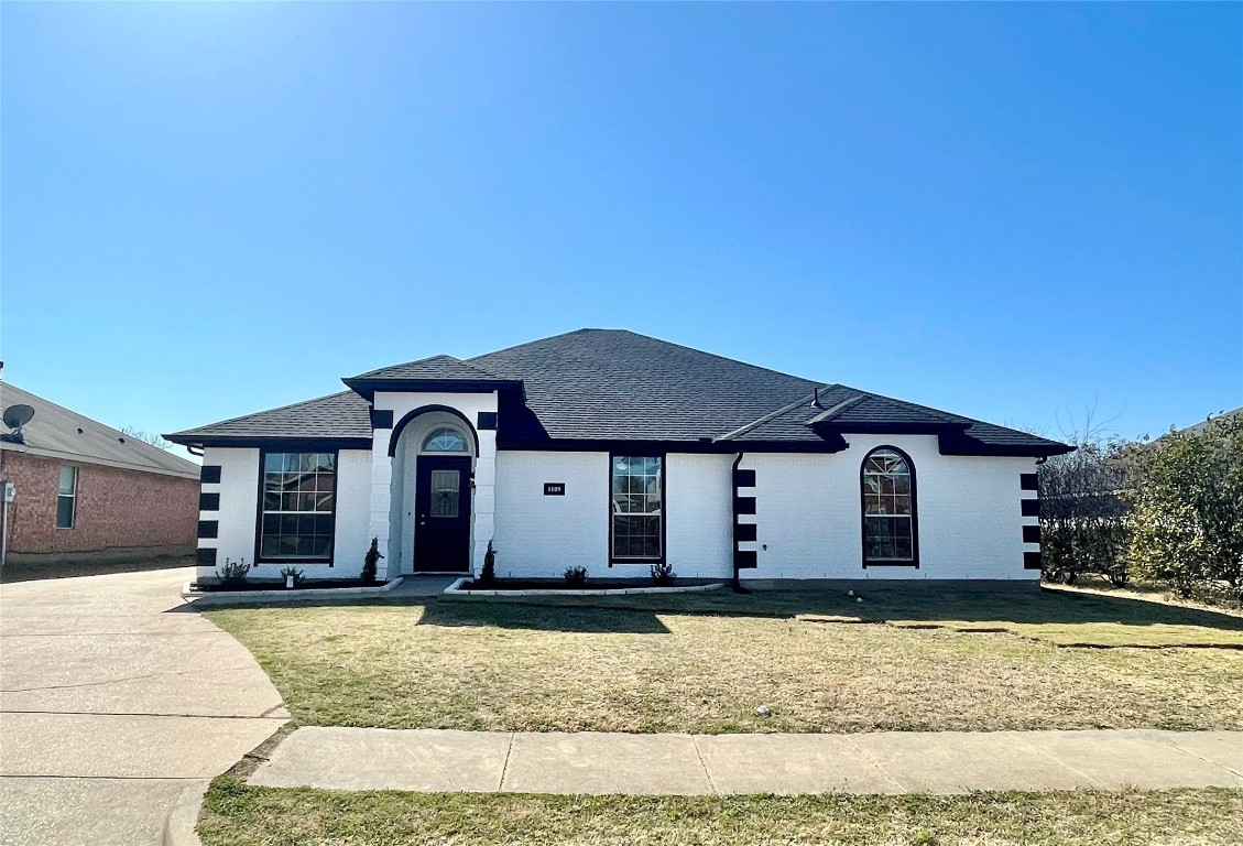 1105 Rio Verde Drive Desoto TX 75115