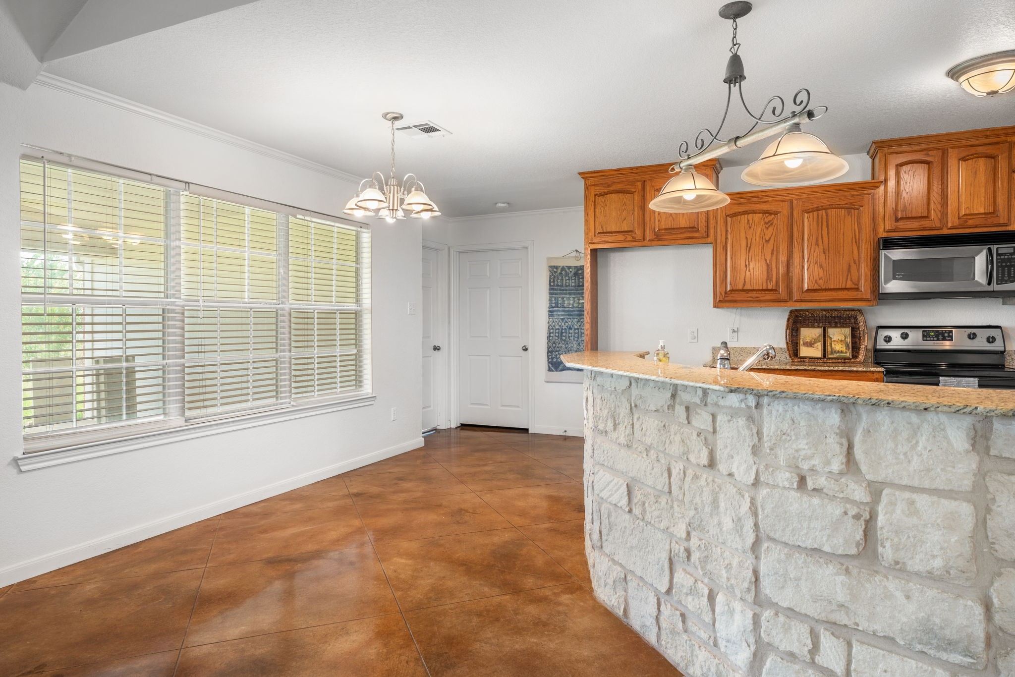 1007 Morning Star Circle China Spring TX 76633
